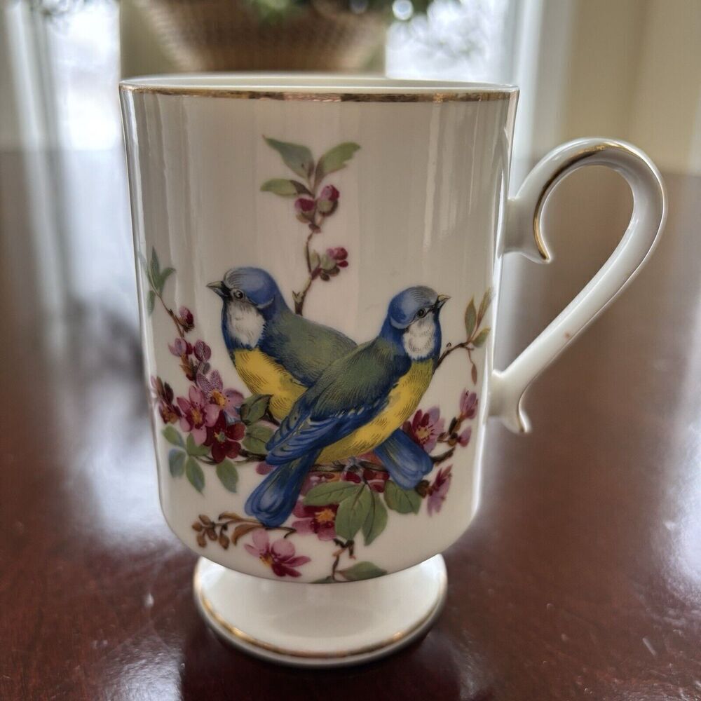 Vintage Royal Crown Art Coffee Tea mug “Love Song Birds” ‎ set of 3